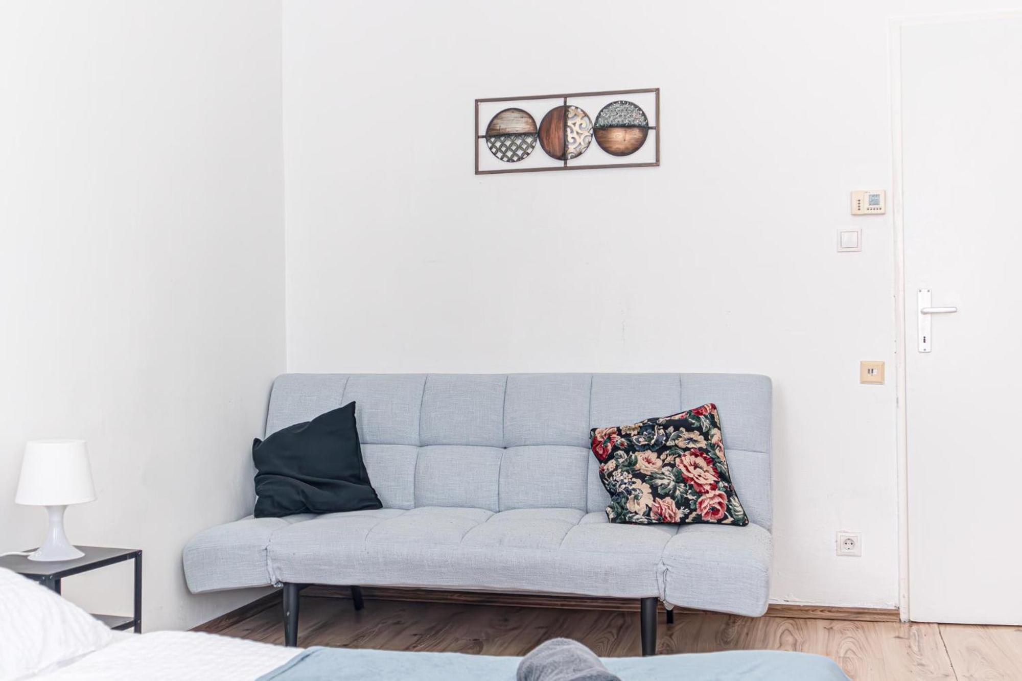 Budget Apartments Well Connected To The Whole City Vienna Exterior photo